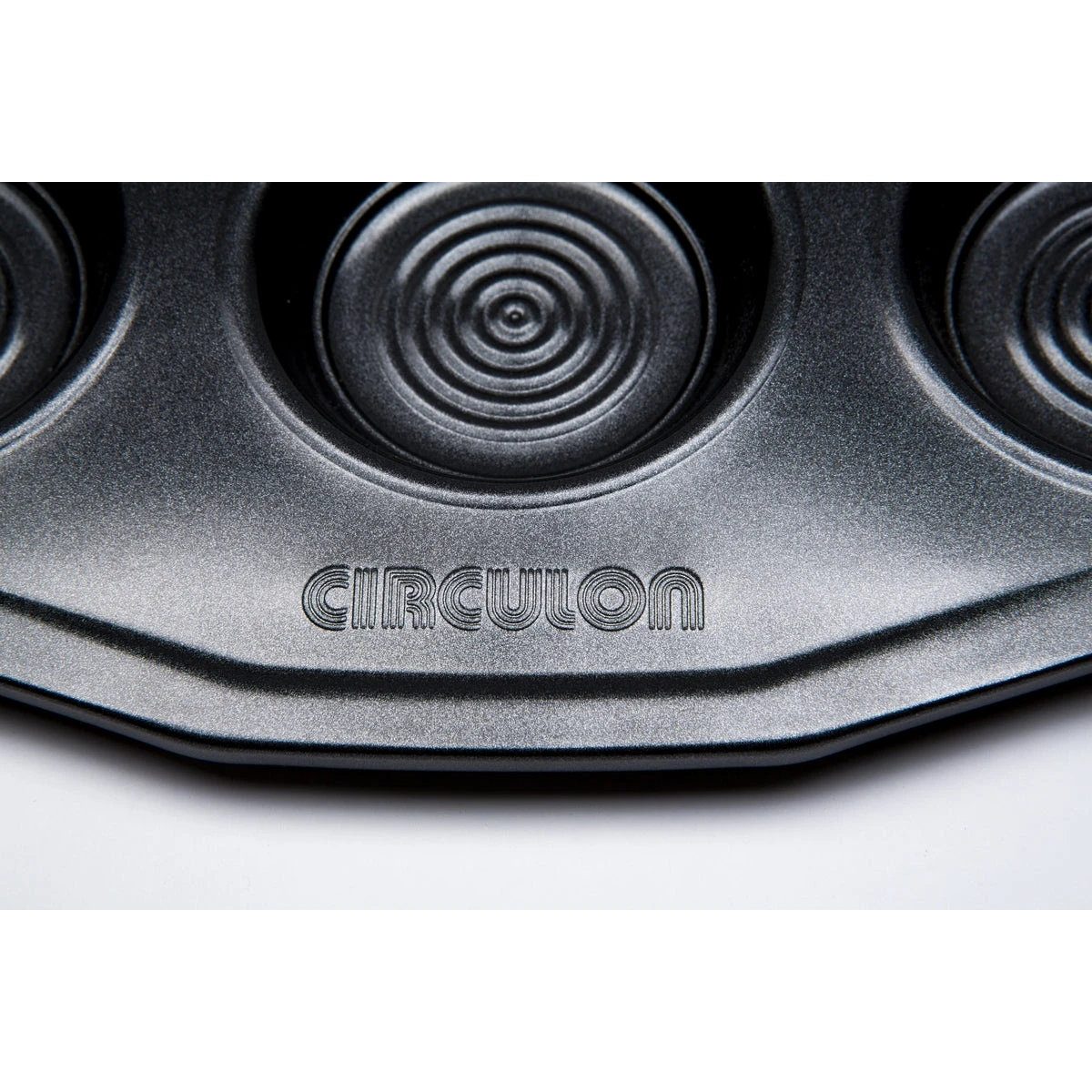 Ultimum 12 Cup Non-Stick Bun Tin 3 Ultimum 12 Cup Non-Stick Bun Tin - Image 3