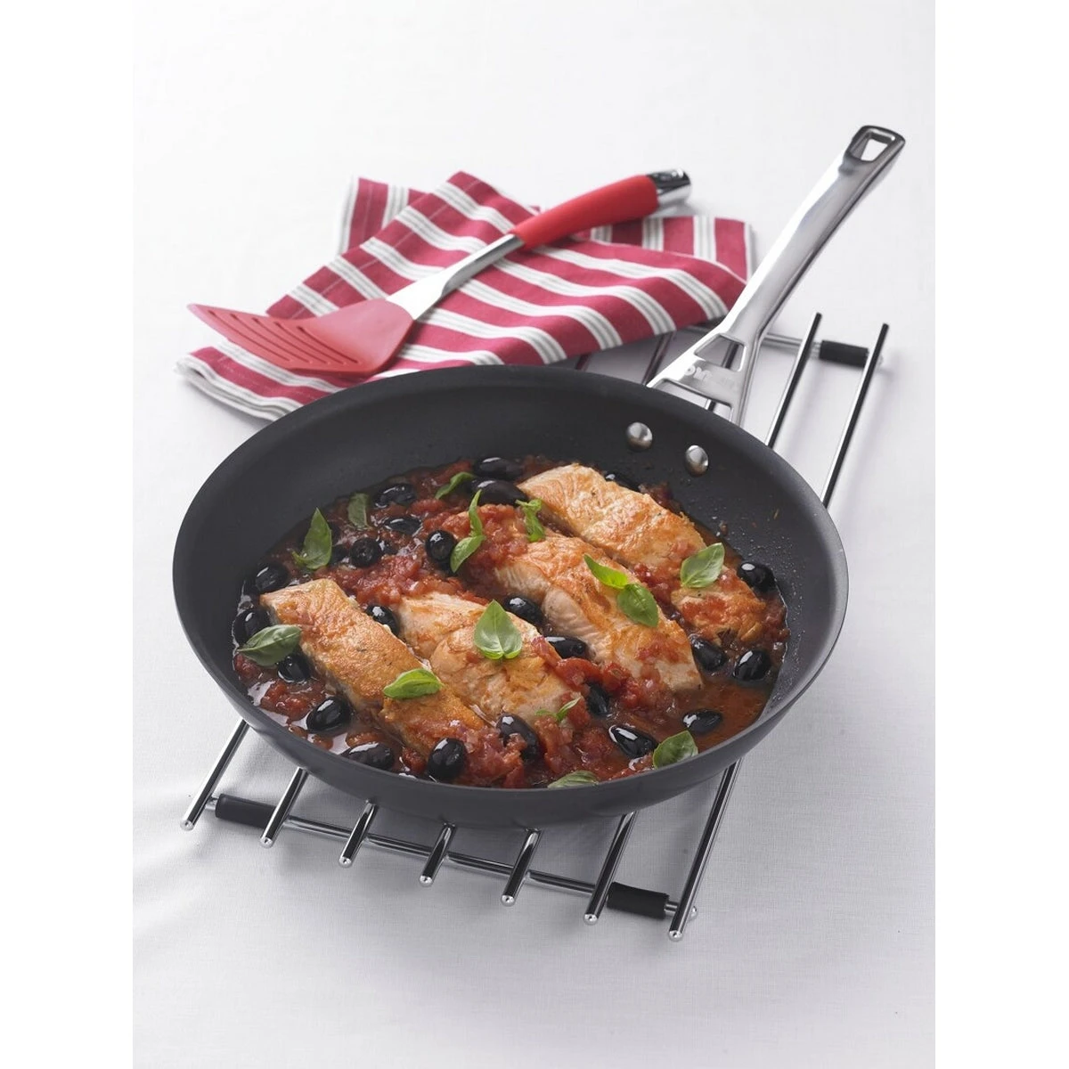 Infinite Non-Stick Induction Frying Pan Twin Set - Medium & Large 8 Infinite Non-Stick Induction Frying Pan Twin Set - Medium & Large - Image 8