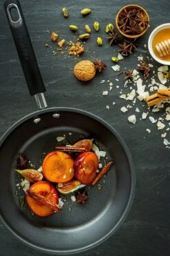 Total Stainless Steel 25cm Non Stick Frying Pan, Induction Base -Circulon m5011275766015 silver xl 2